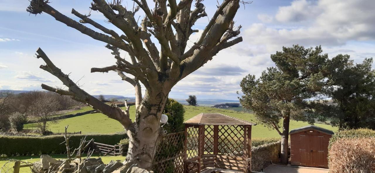 Lane End Cottage Holmfirth - Panoramic Views, Modernised With Offroad Parking Bagian luar foto